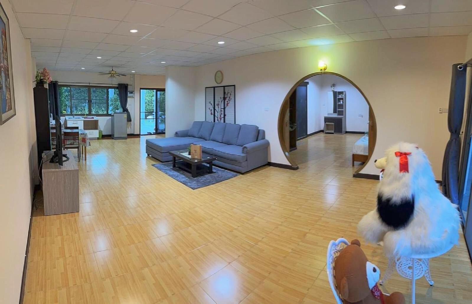 The Sun House Hotel Хуа Хин Екстериор снимка