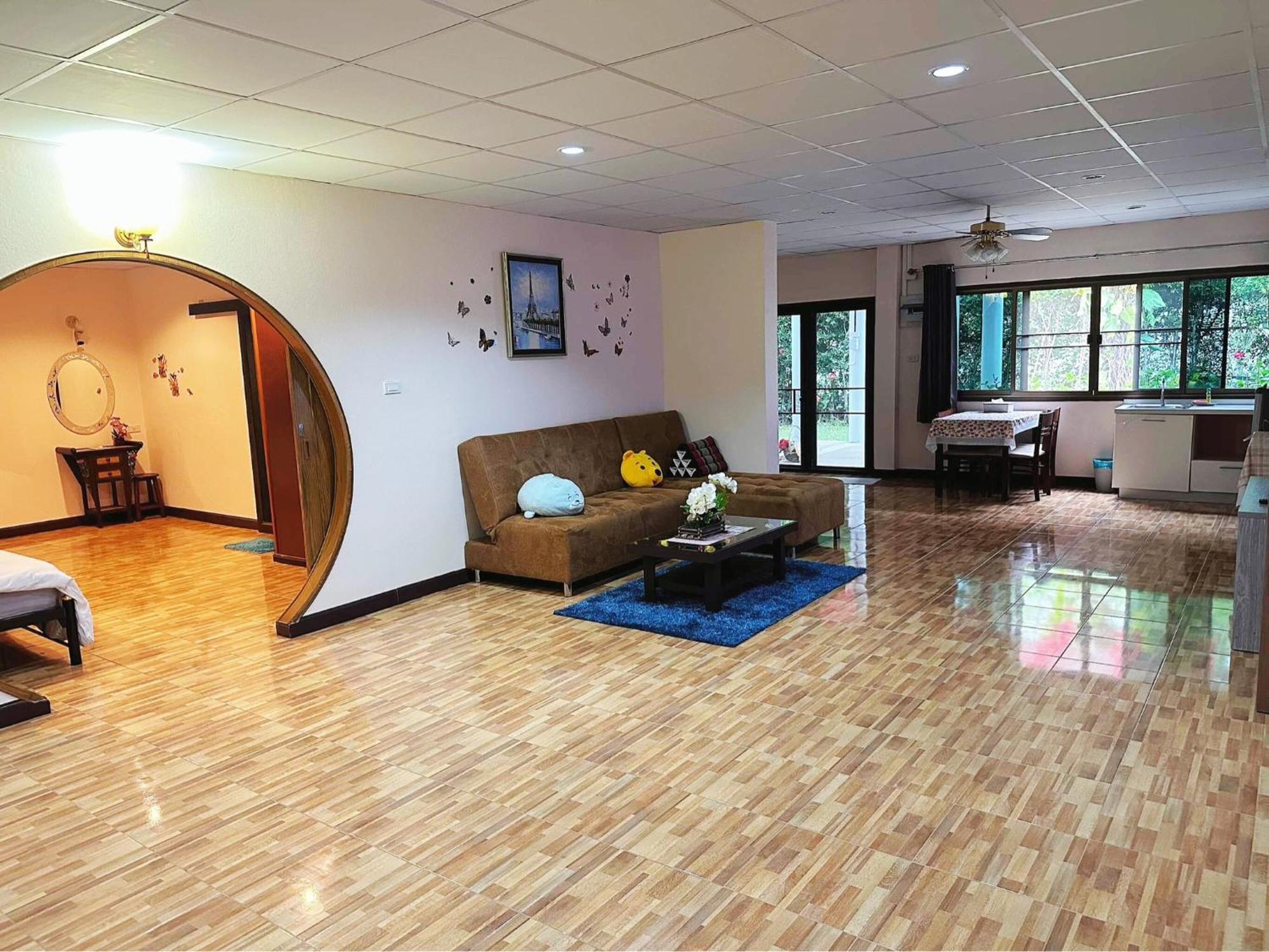 The Sun House Hotel Хуа Хин Екстериор снимка